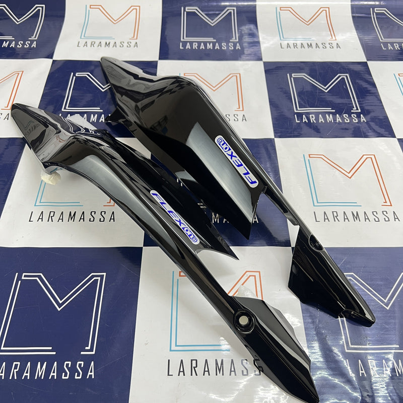 Par Tampa Lateral Traseira Honda Xre 300 2013-2015